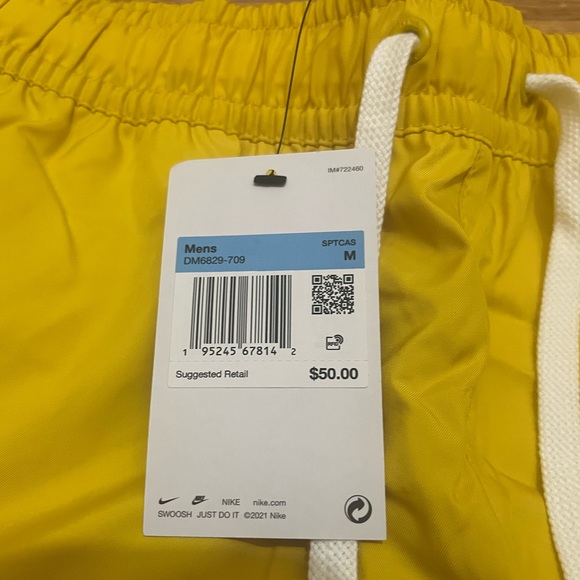 Nike Men’s Shorts - Picture 2 of 3